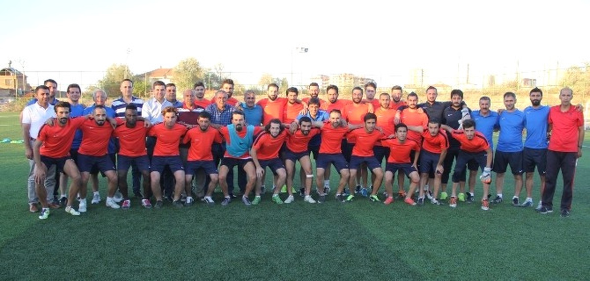 Yeşilyurt Belediyespor Hazırlık Maçında Galip