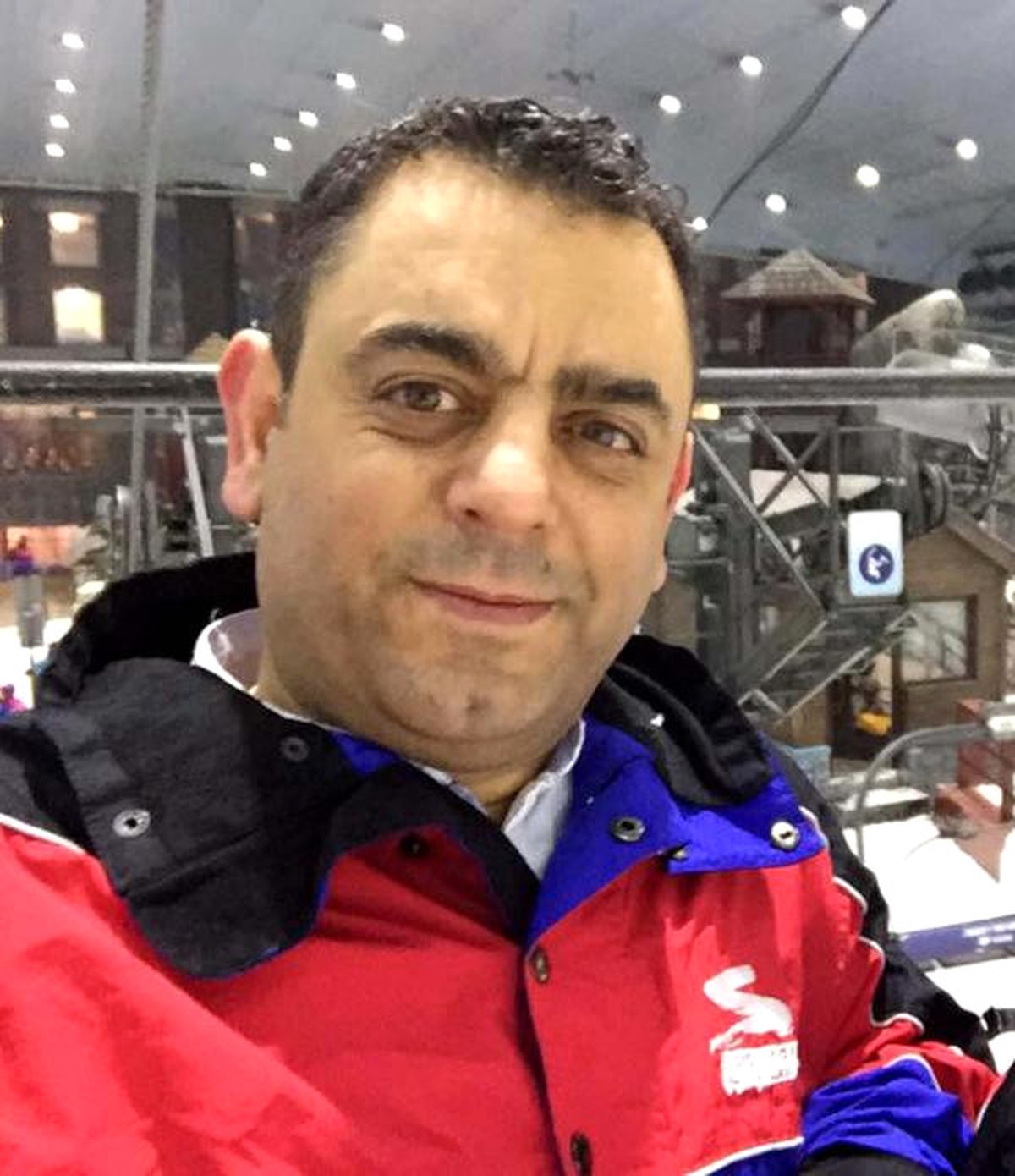 Yılın Doktoru\'nu Bıçaklayan Sanığa 3 Yıl 9 Ay Hapis Cezası