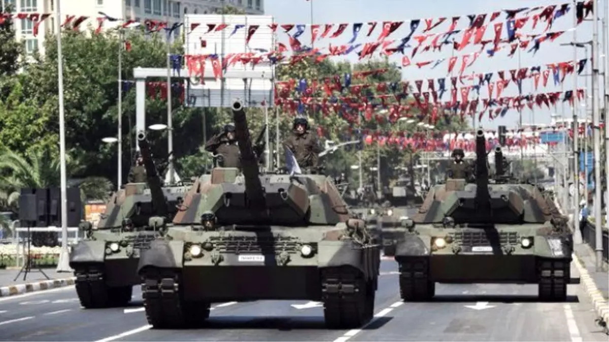 15 Temmuz Sonrası İlk Tanksız ve Jetsiz 30 Ağustos