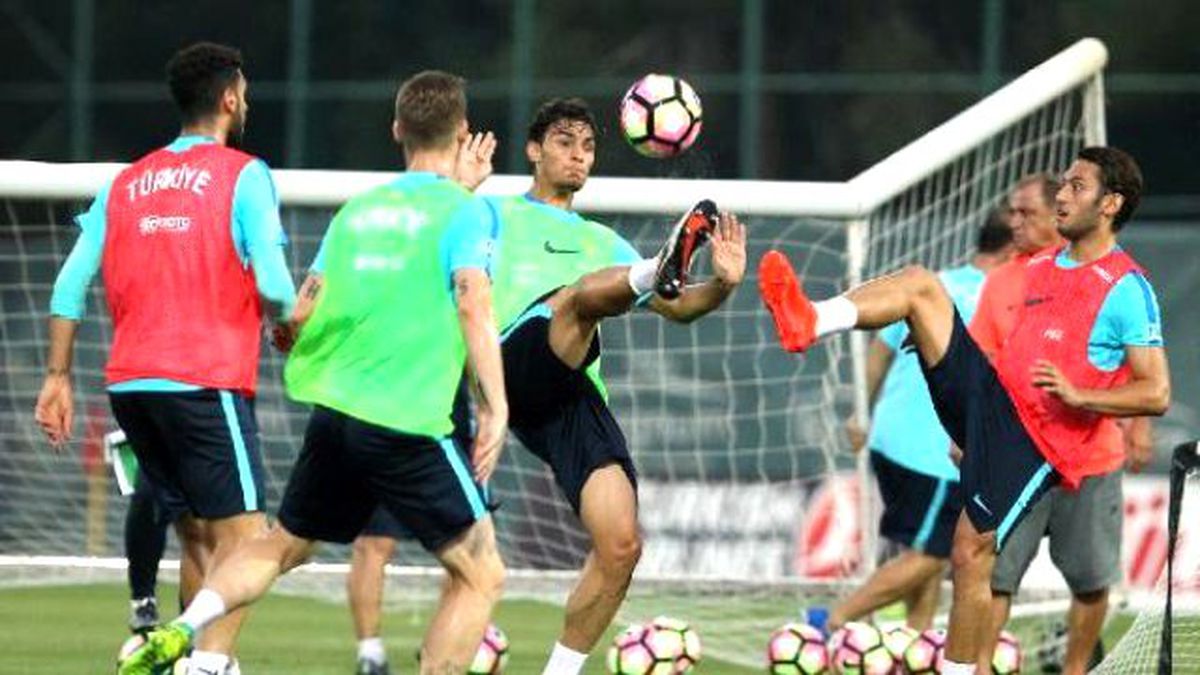 Ay-yıldızlılarda Rusya Maçı Hazırlıkları
