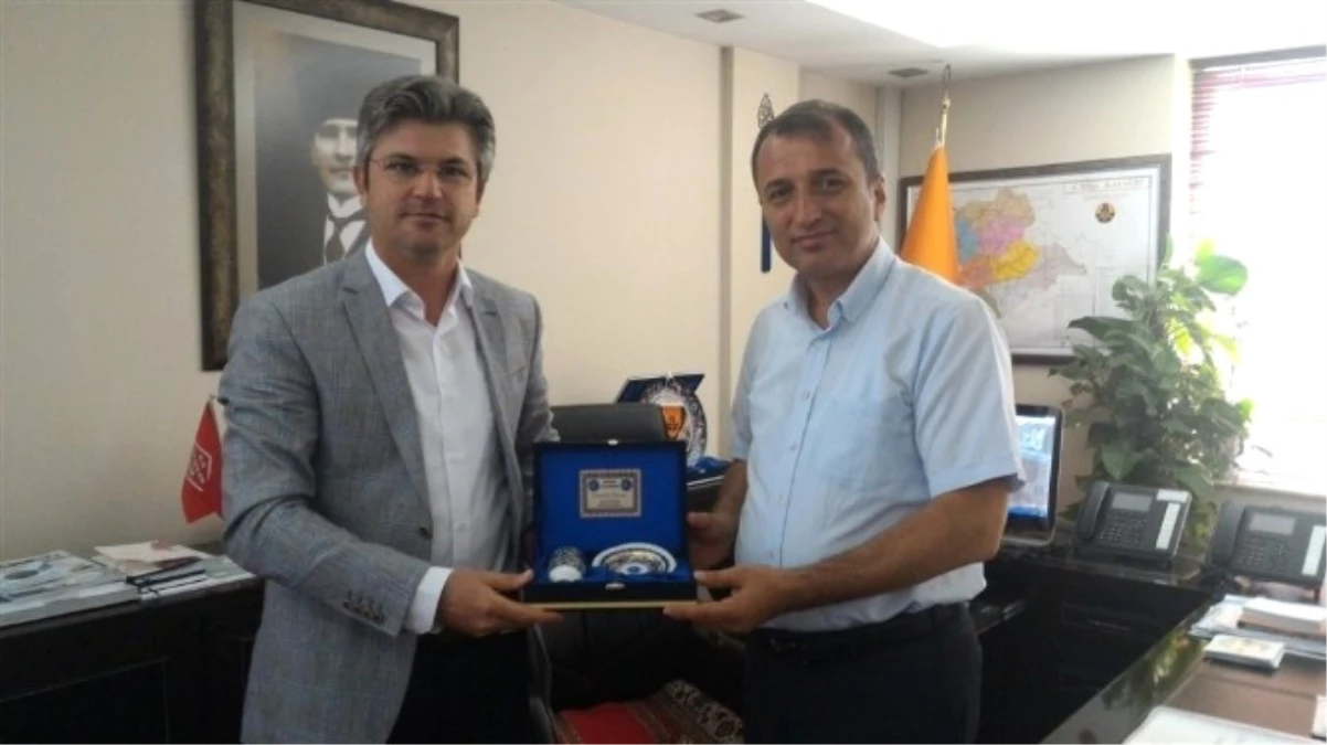 Acıgöl Belediye Başkanı Karayolları Bölge Müdürünü Ziyaret Etti