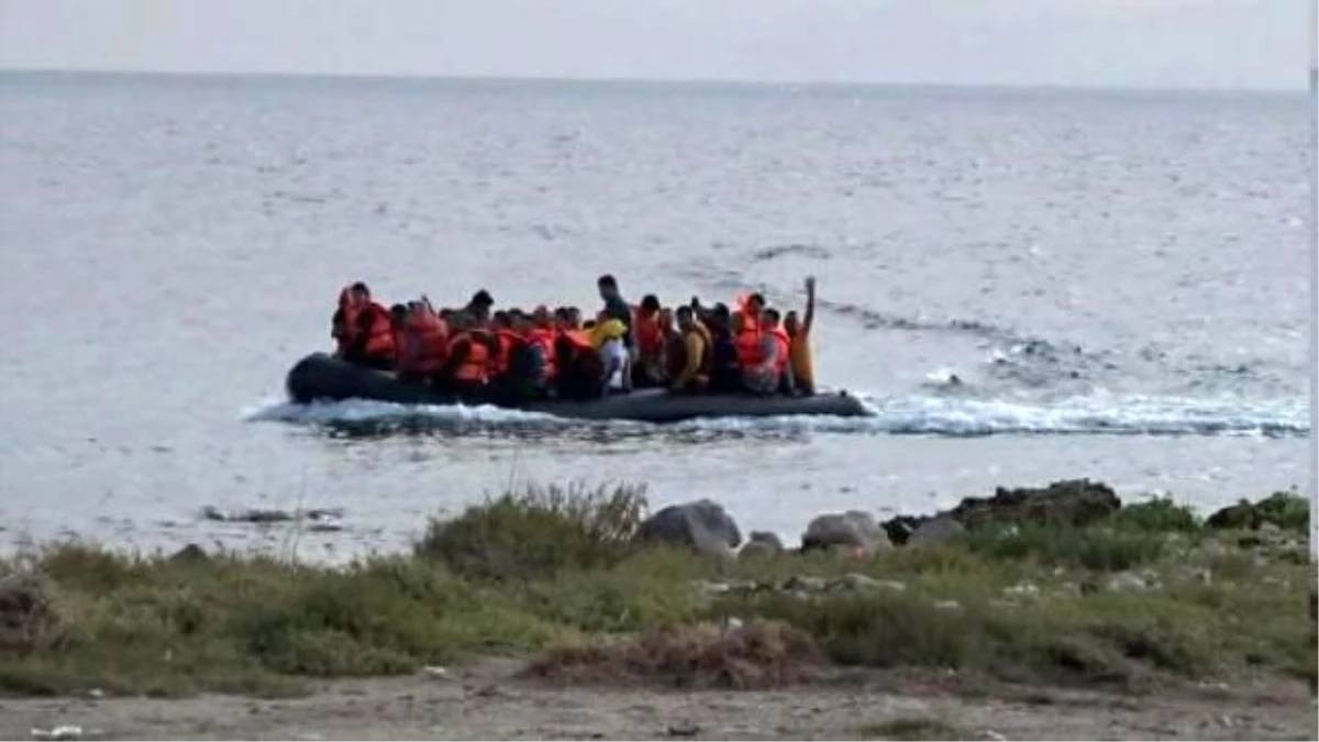 Fetö\'den Aranan Hakim, Mültecilerle Sakız\'a Kaçtı İddiası