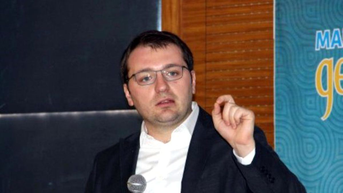 AK Parti Gençlik Kolları Genel Başkanı Ecertaş Açıklaması