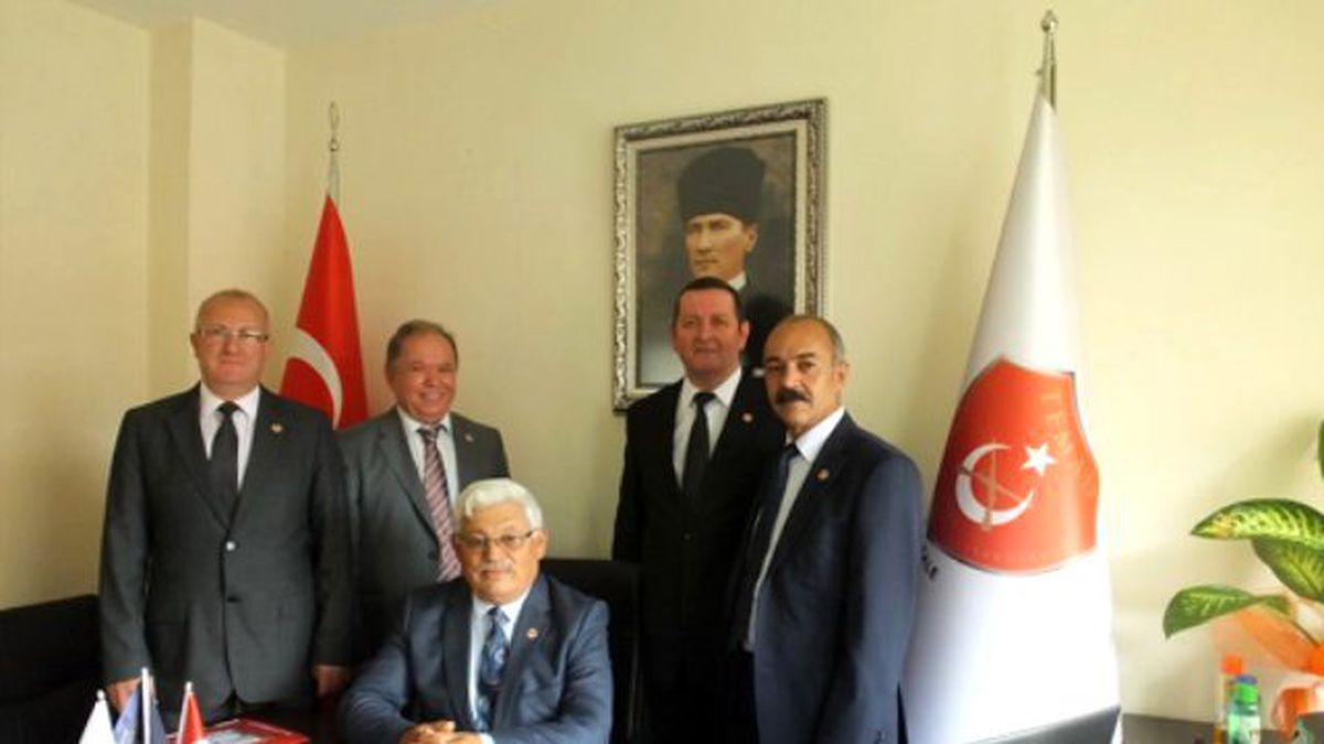 Astsubaylardan kutlama