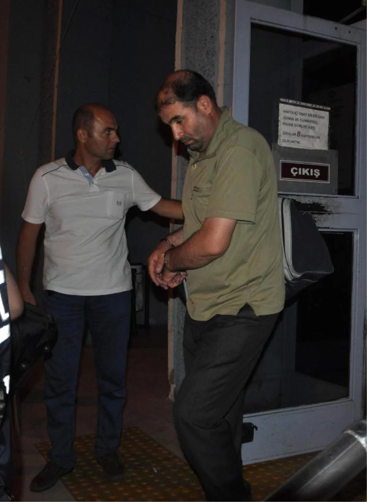 Aydın\'da 7 Polis Tutuklandı