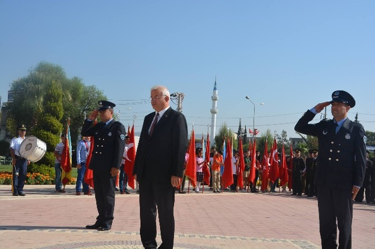 Başkan Görmez\'den 30 Ağustos Mesajı