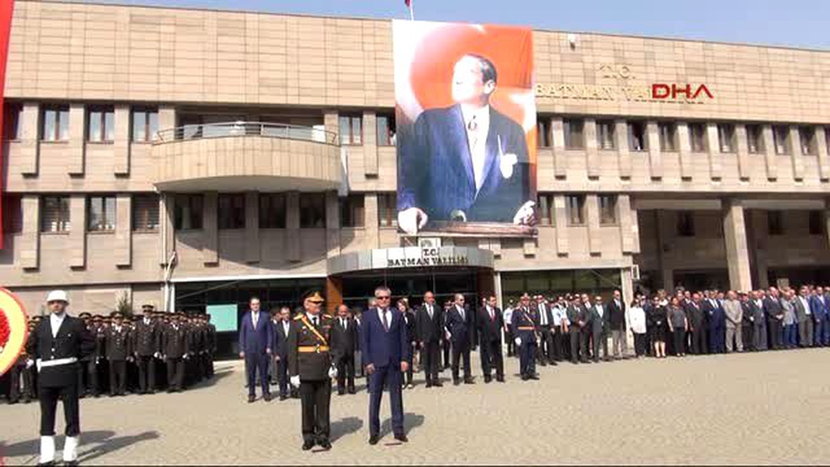Batman Doğu ve Güneydoğu\'da 30 Ağustos Zafer Bayramı Manzaraları