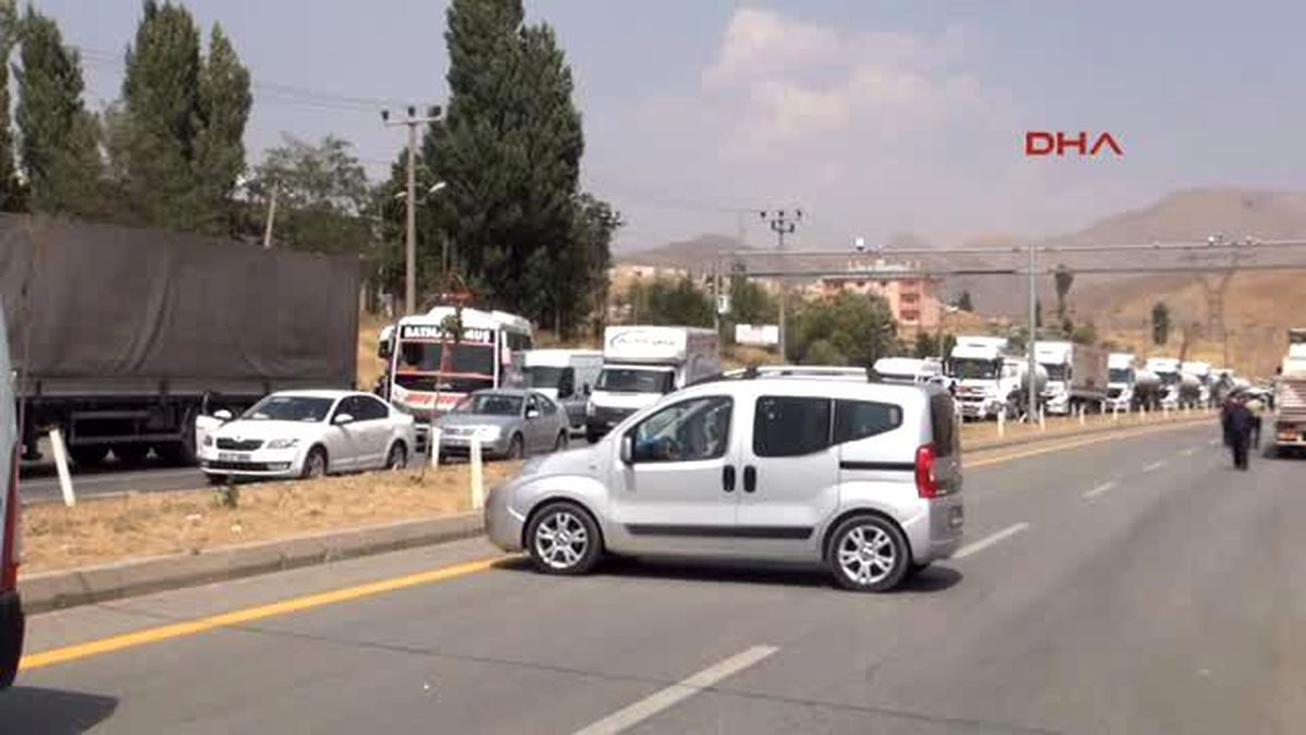 Bitlis-Diyarbakır Yolu Trafiğe Açıldı