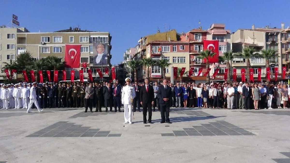 Çanakkale\'de 30 Ağustos Törenle Kutlandı