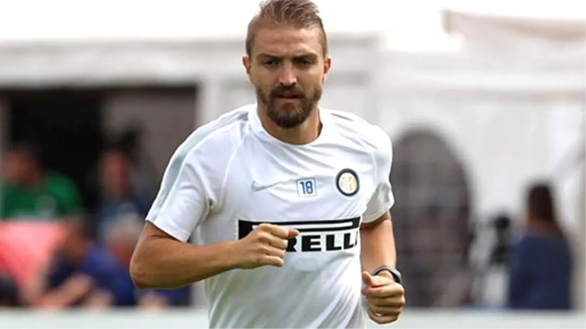 Caner Erkin, Sosyal Medya Hesaplarından Fenerbahçe'yi Tamamen Sildi