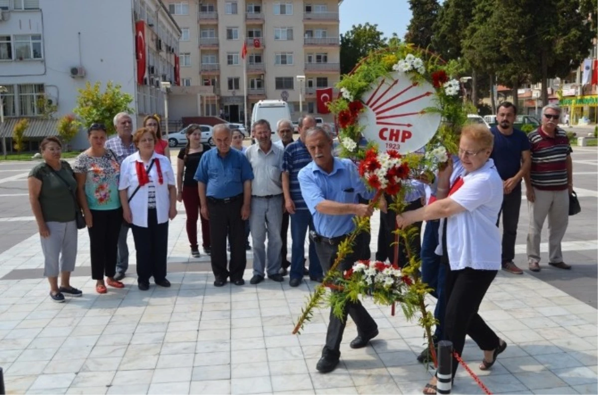 CHP\'den 30 Ağustos Zafer Bayramı Kutlaması
