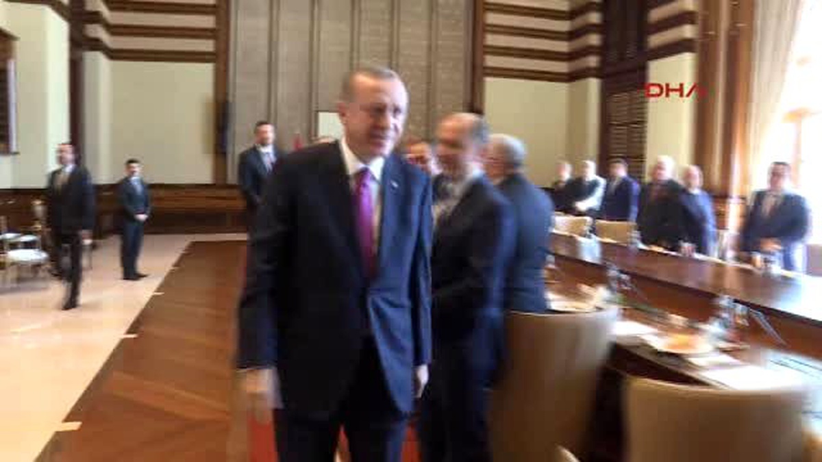Cumhurbaşkanı Erdoğan, Kulüpler Birliği Heyeti\'ni Kabul Etti