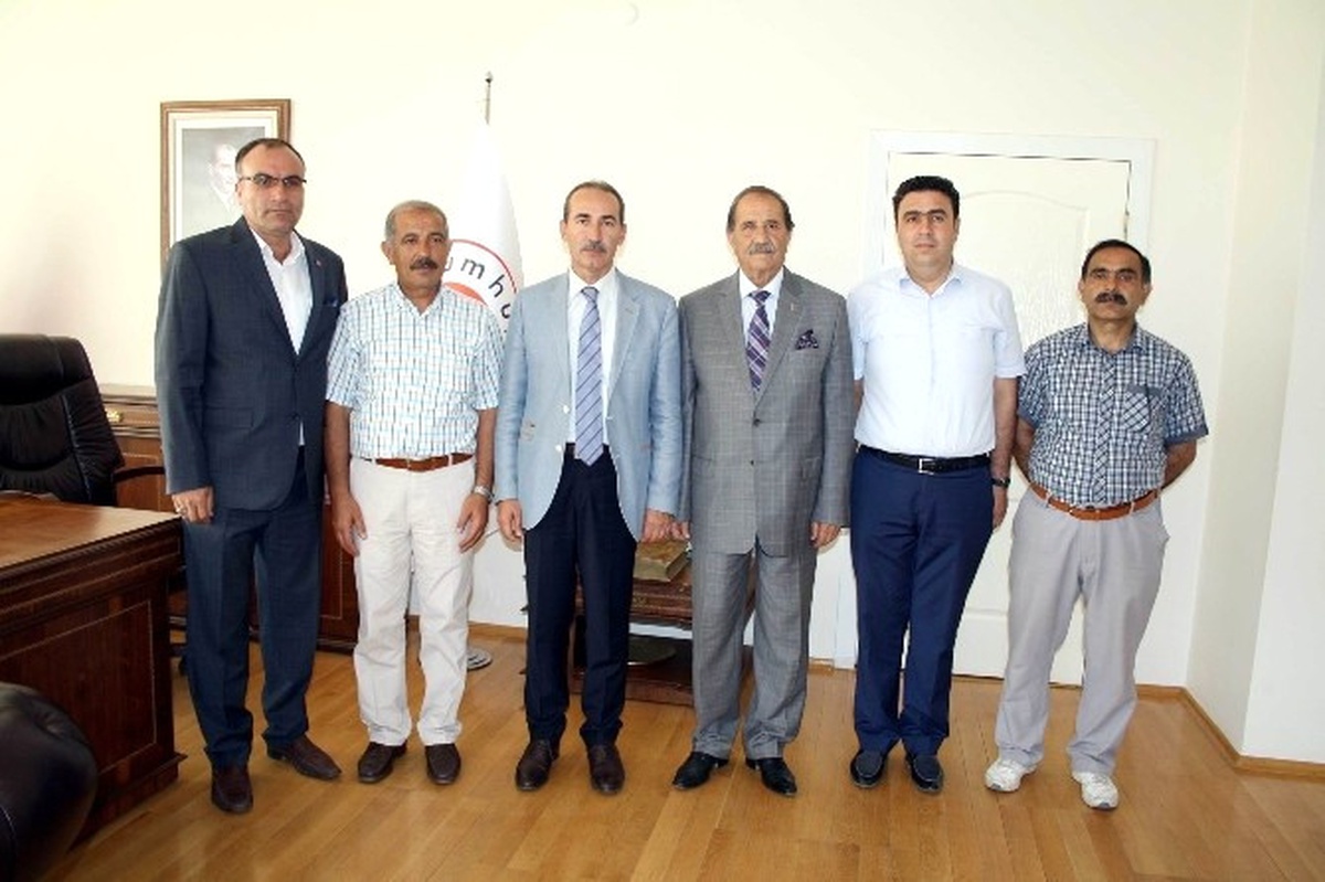 Esnaf Teşkilatından, Rektör Yıldız\'a Ziyaret