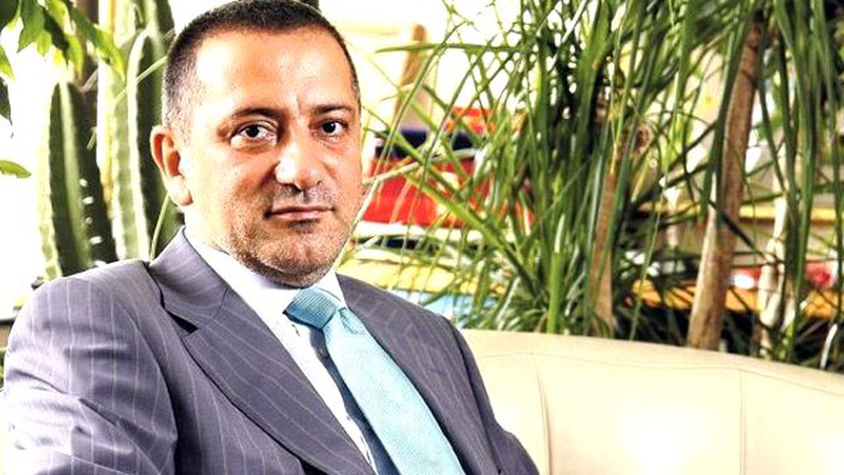 Fatih Altaylı: Hakan Şükür FETÖ'cü de Emre Belözoğlu Değil mi?
