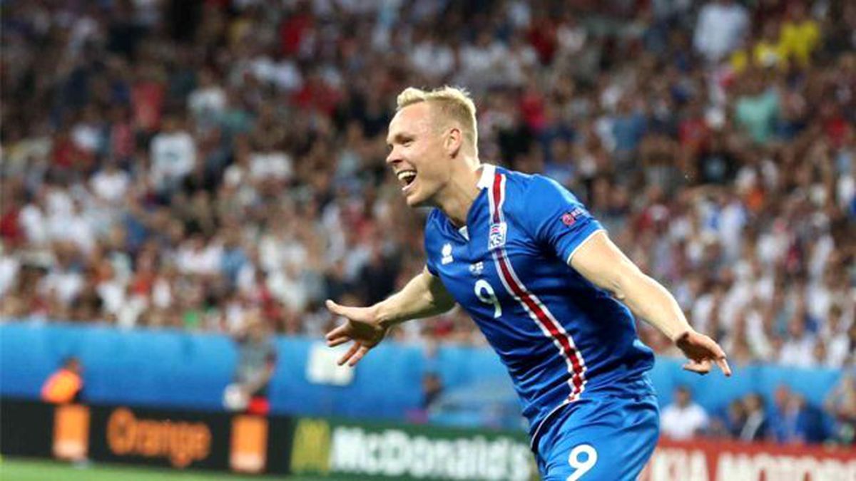 Galatasaray, Sigthorsson\'u Kap\'a Bildirdi