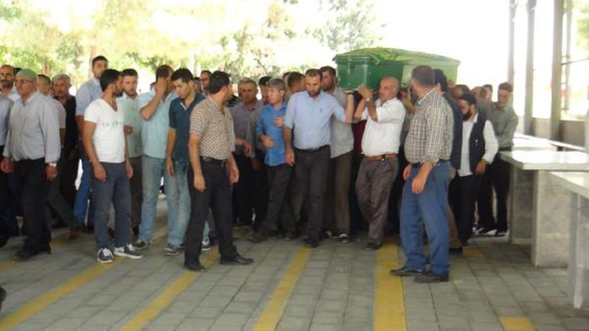 Gaziantep\'teki Canlı Bomba Saldırısında Ölenlerin Sayısı 56\'ya Yükseldi (2)