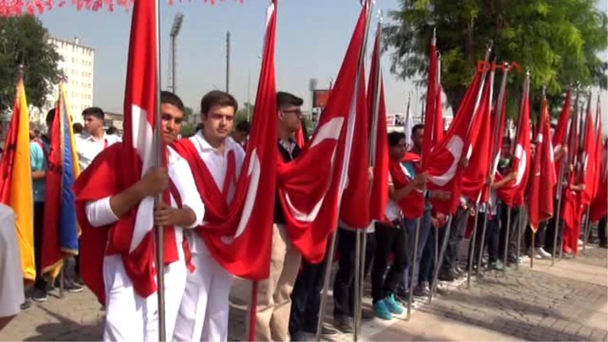 Gaziantep Valisi: 15 Temmuz\'da Kurtuluş Savaşındaki Birlik Yaşandı