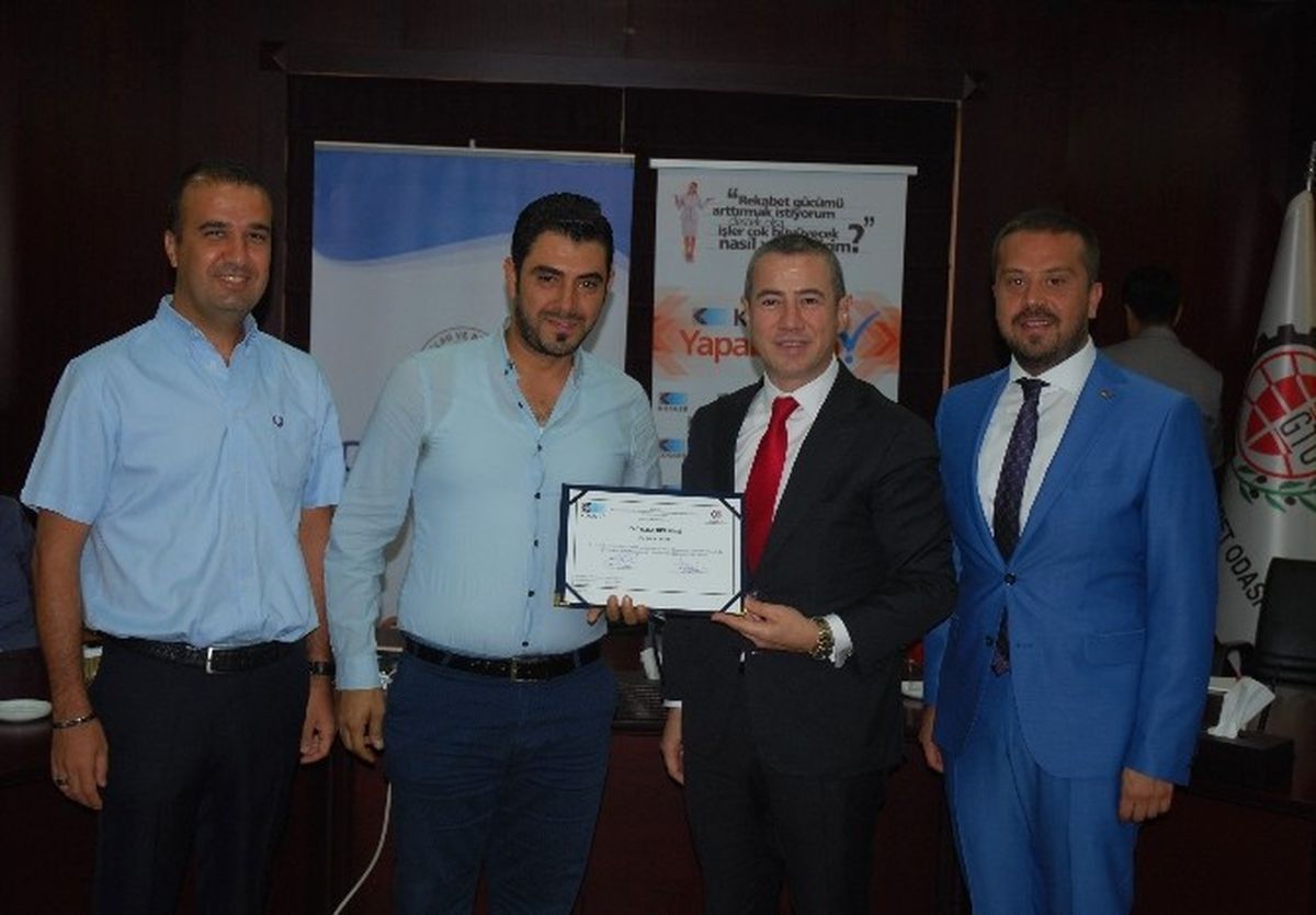 Genç Girişimciler Sertifika Aldı