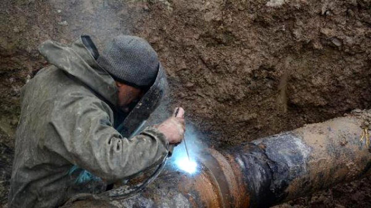 Hakkari\'de İçme Suyu Arızasını Giderme Çalışması
