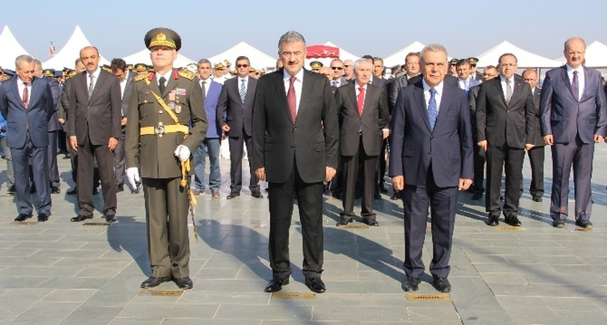 İzmir\'de 30 Ağustos Kutlamaları Başladı
