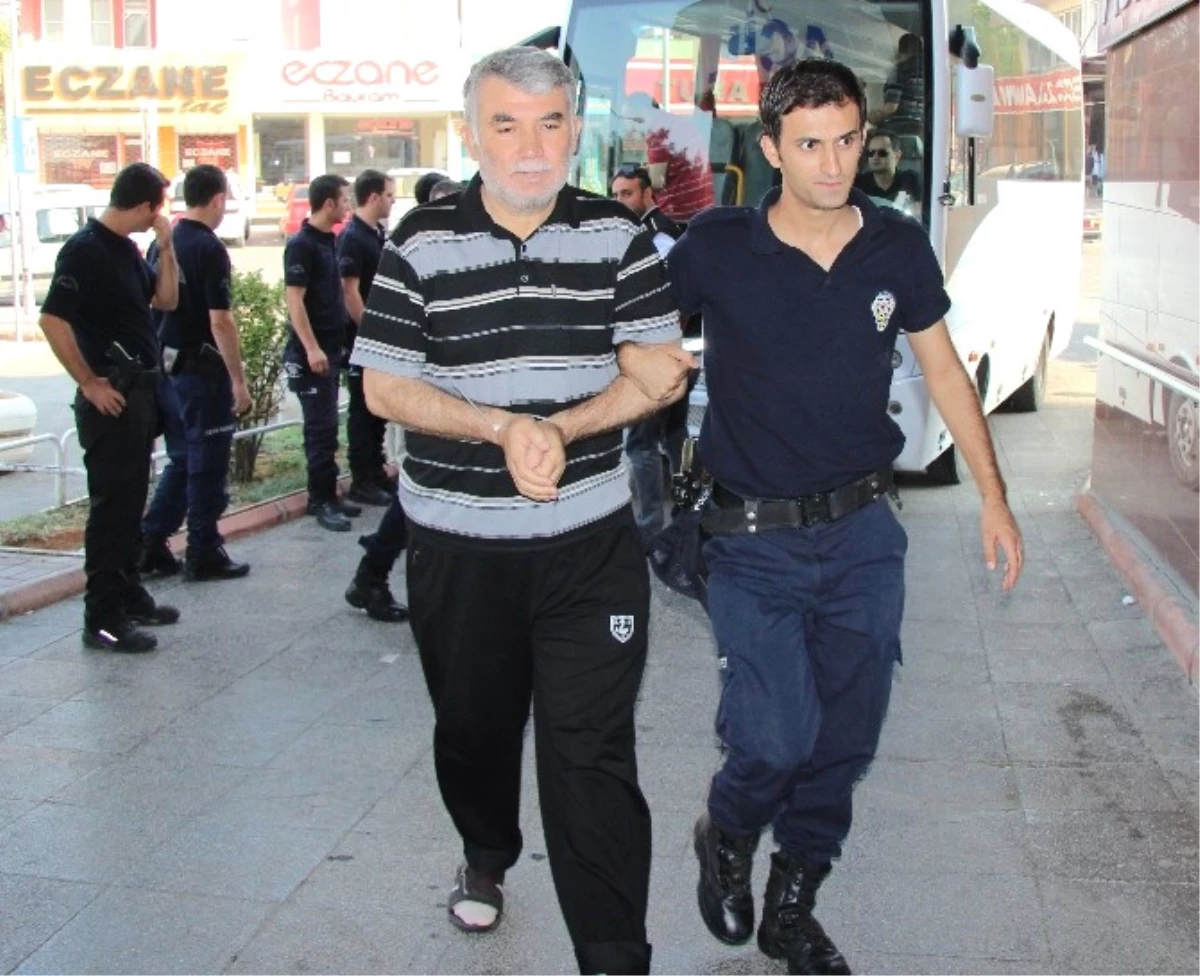 Kahramanmaraş\'ta Fetö Operasyonu: 31 Gözaltı