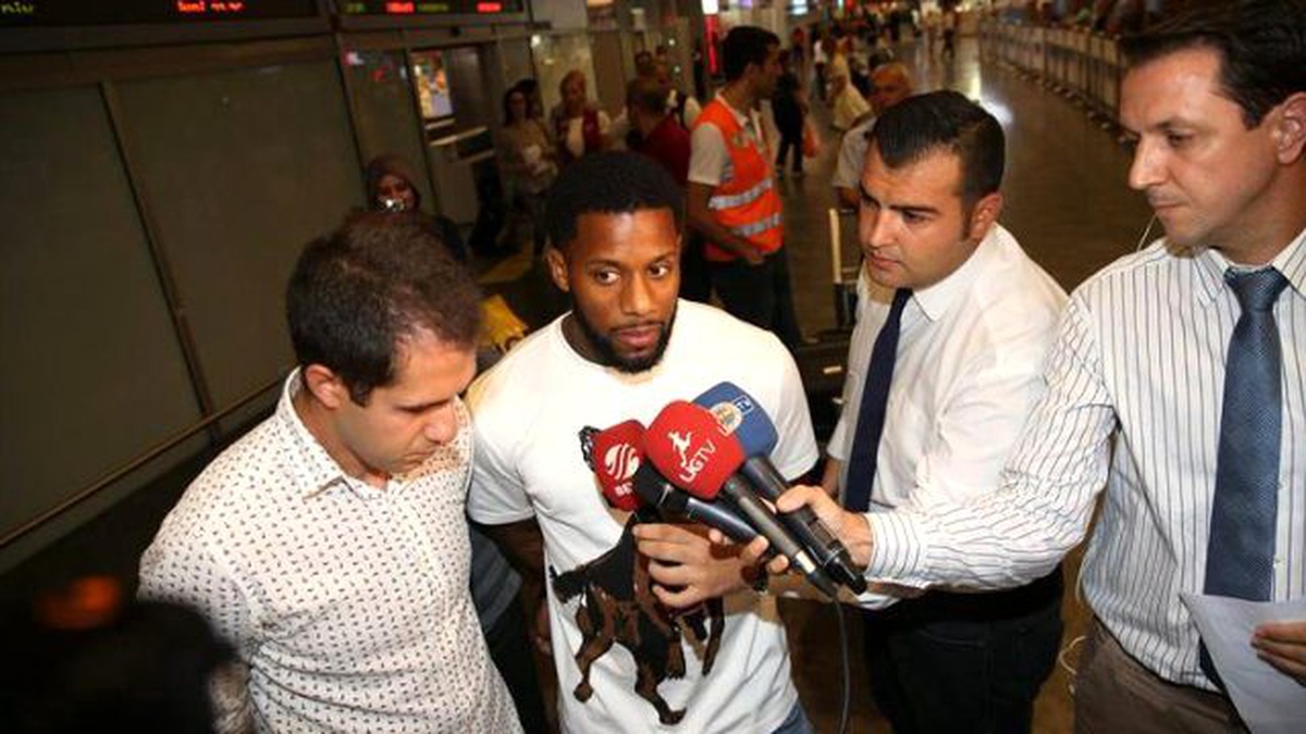 Lens, Fenerbahçe İçin İstanbul\'da