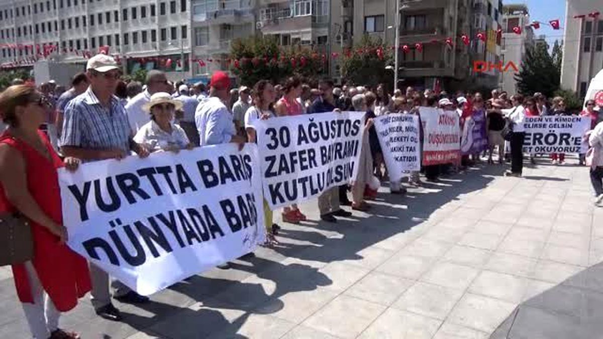 Manisa\'da CHP\'den Alternatif Kutlama