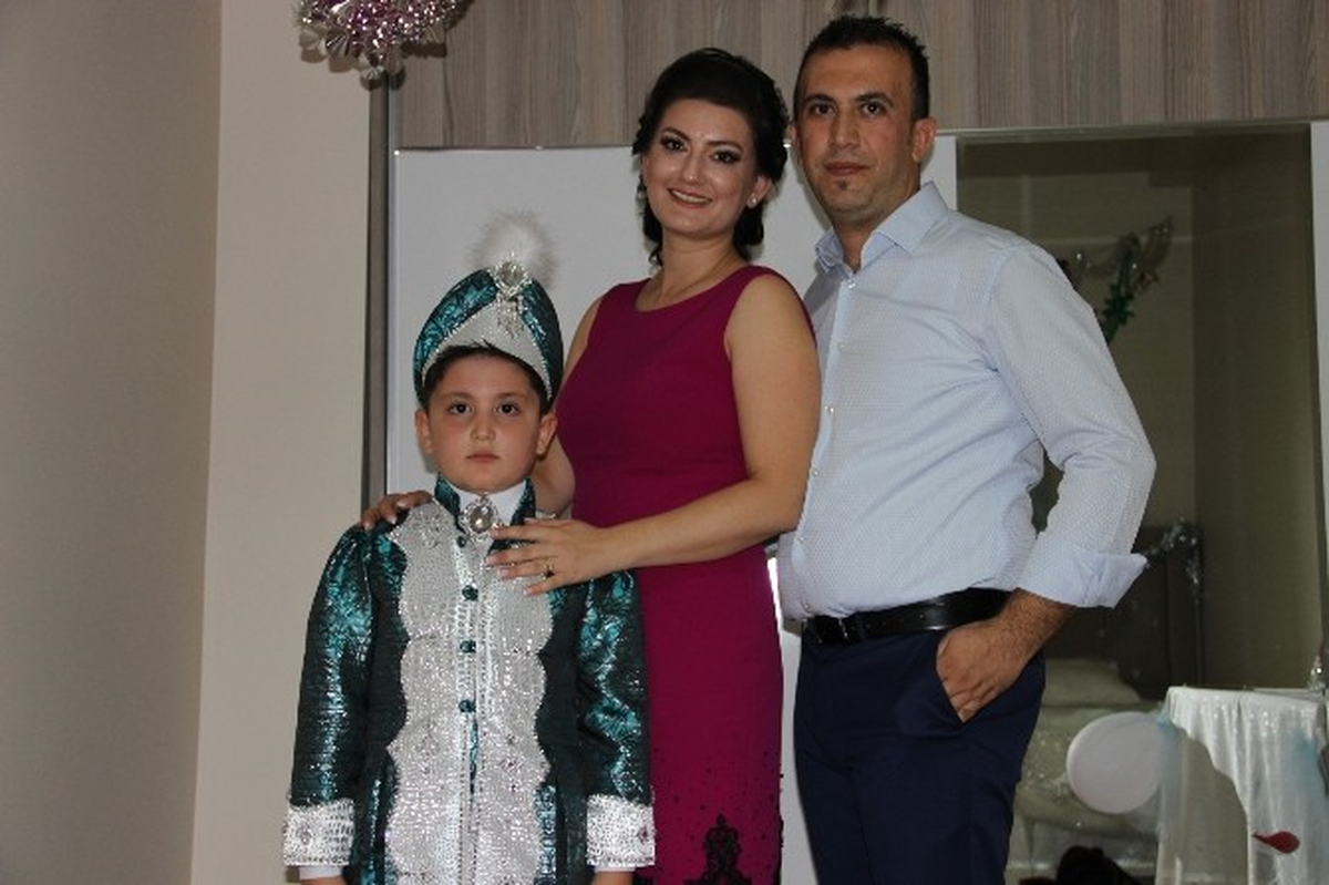 Minik Ege Erkekliğe İlk Adımını Attı