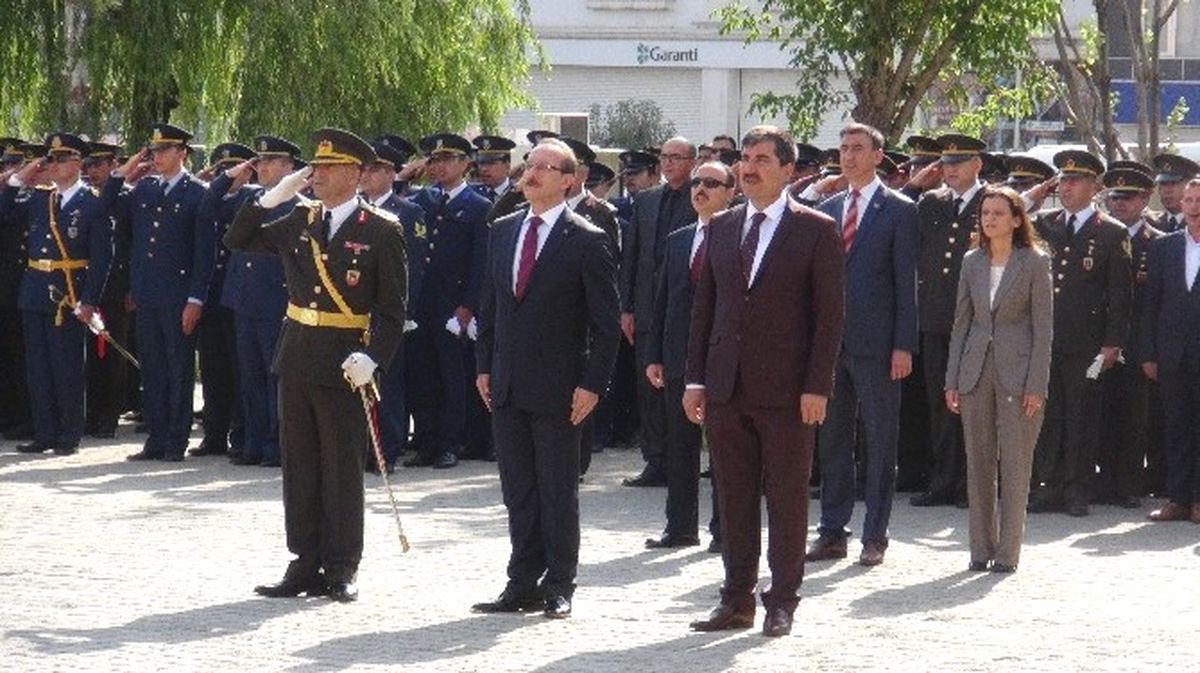 Muş\'ta 30 Ağustos Zafer Bayramı