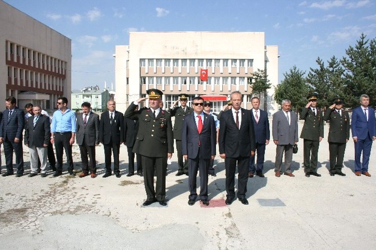 Pasinler\'de Zafer Bayramı Kutlandı