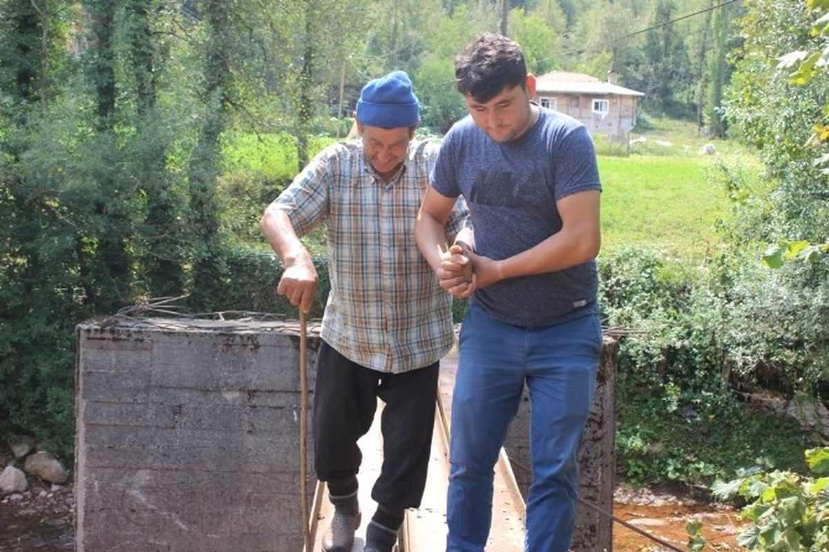 Sağlık Ekiplerinin Derme Çatma Köprüyle İmtihanı