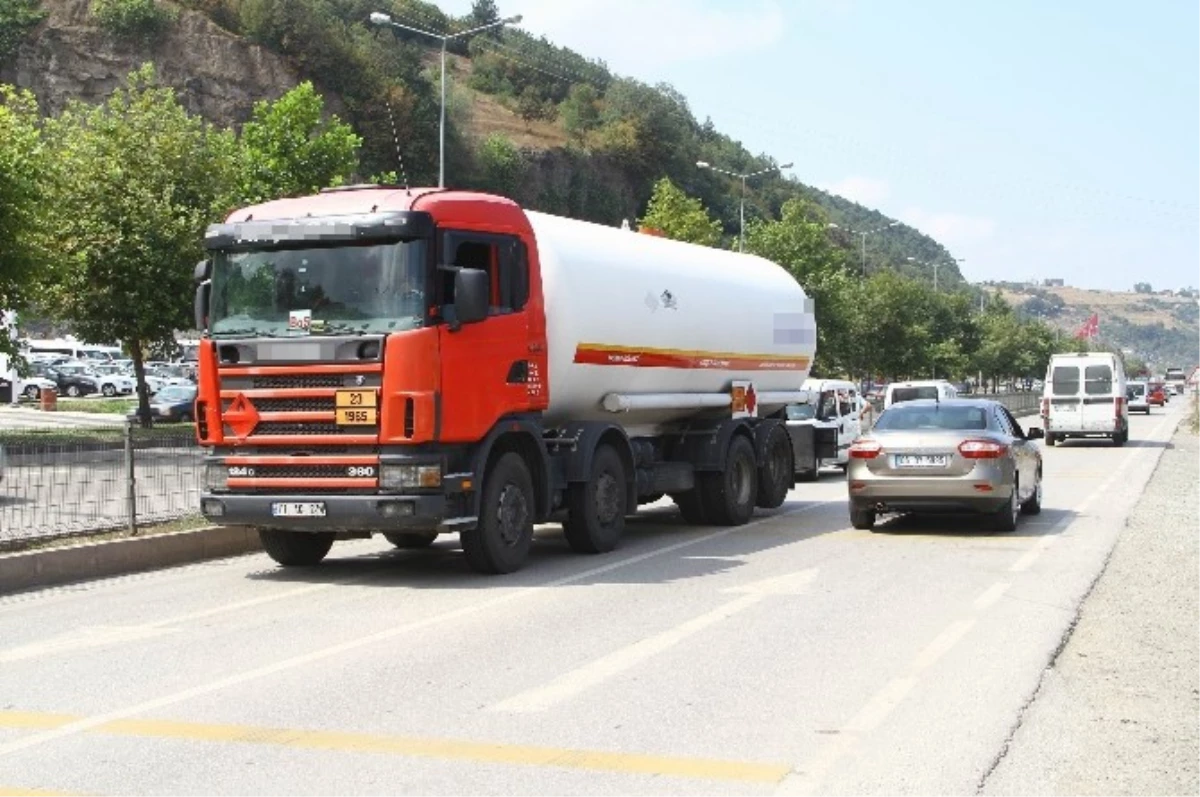 Samsun\'da Trafik Kazası: 1 Ölü