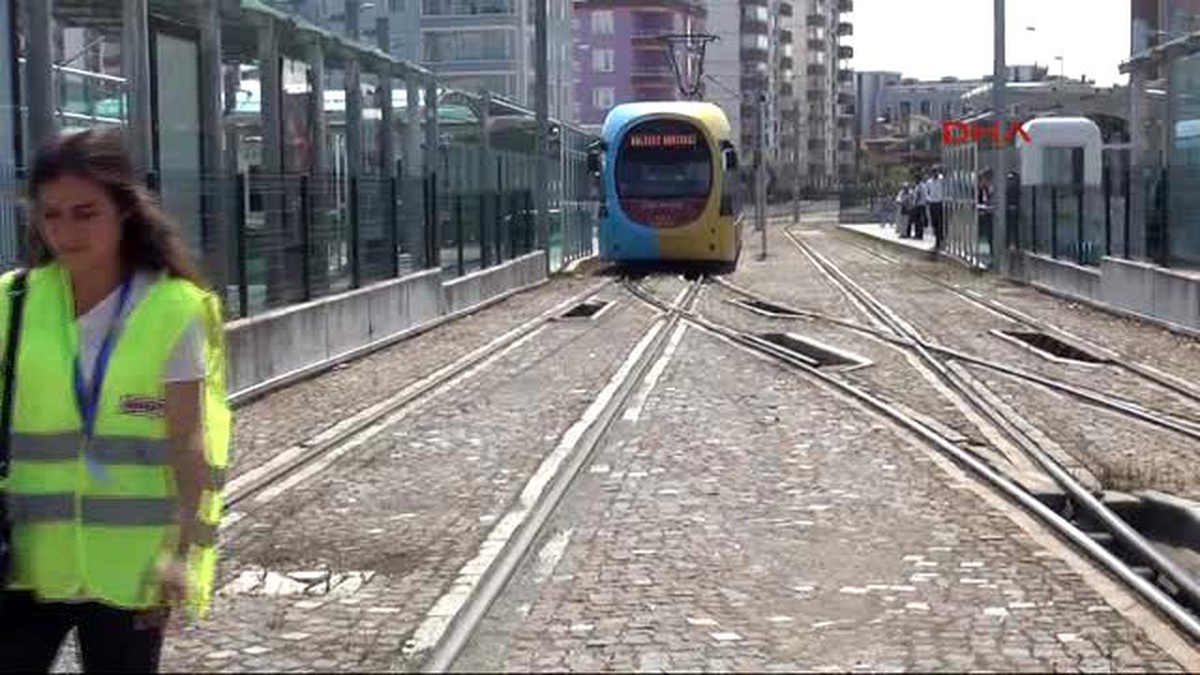 Samsun Raylı Sistemdeki Kadın Vatman Sayısı İkiye Katlanacak