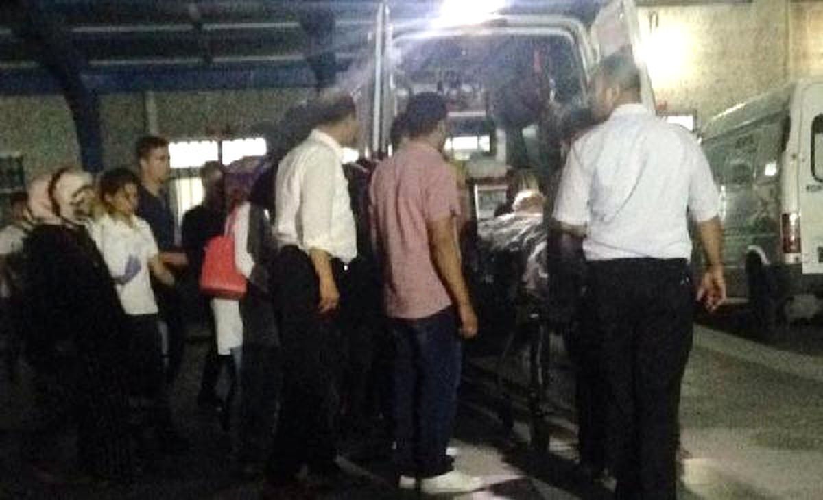 Selfie Çekmek İçin Çıktığı Vagonun Üzerinde Akıma Kapıldı
