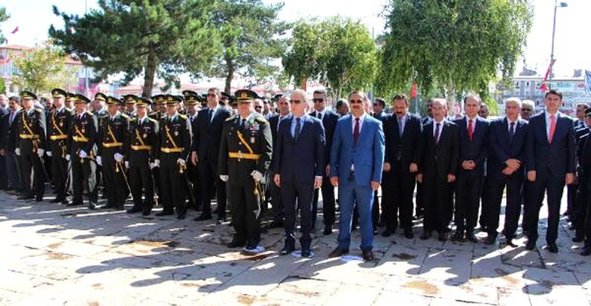 Sivas\'ta 30 Ağustos Zafer Bayramı Kutlandı