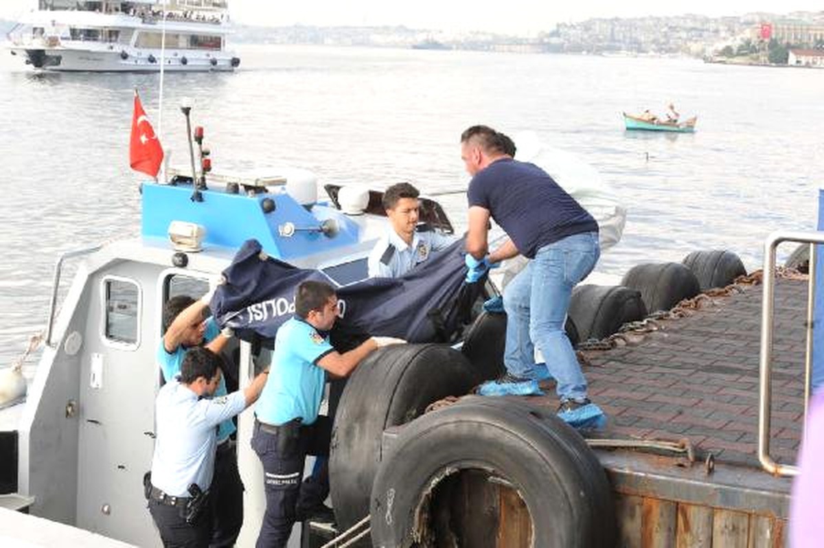 Taksici Köprüden Atladı, Cesedi Ortaköy Açıklarında Bulundu