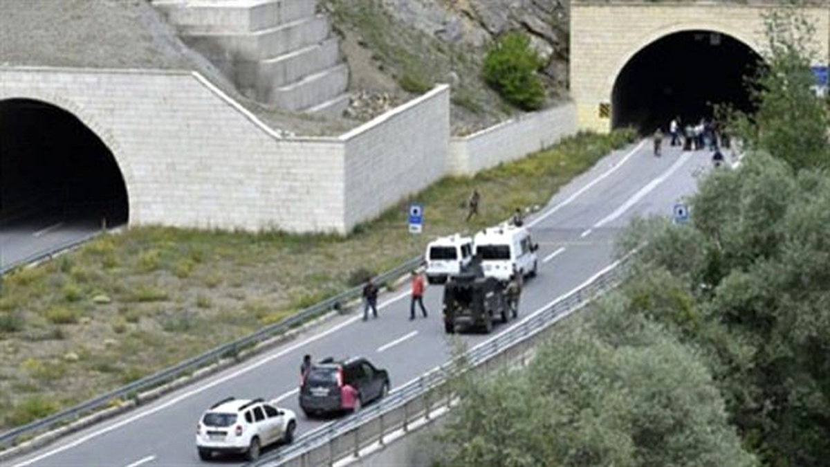 Trabzon-Rize Sınırındaki Operasyon Sürüyor