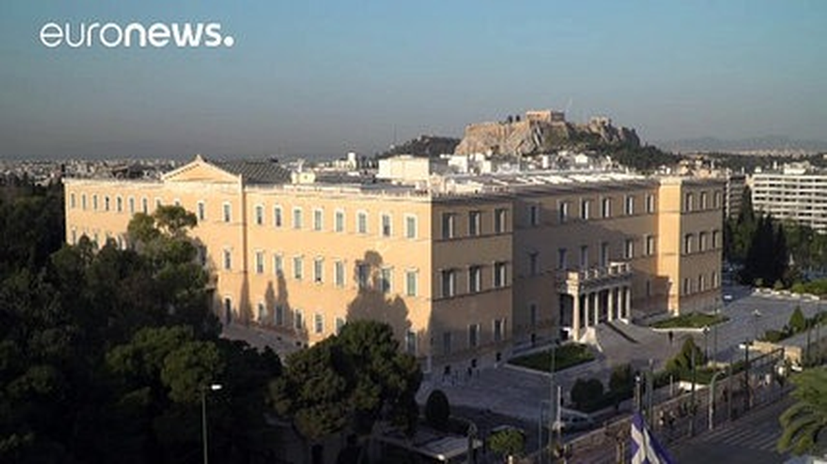 Yunanistan Ekonomisi Büyümeye Rağmen Zorlanmaya Devam Ediyor
