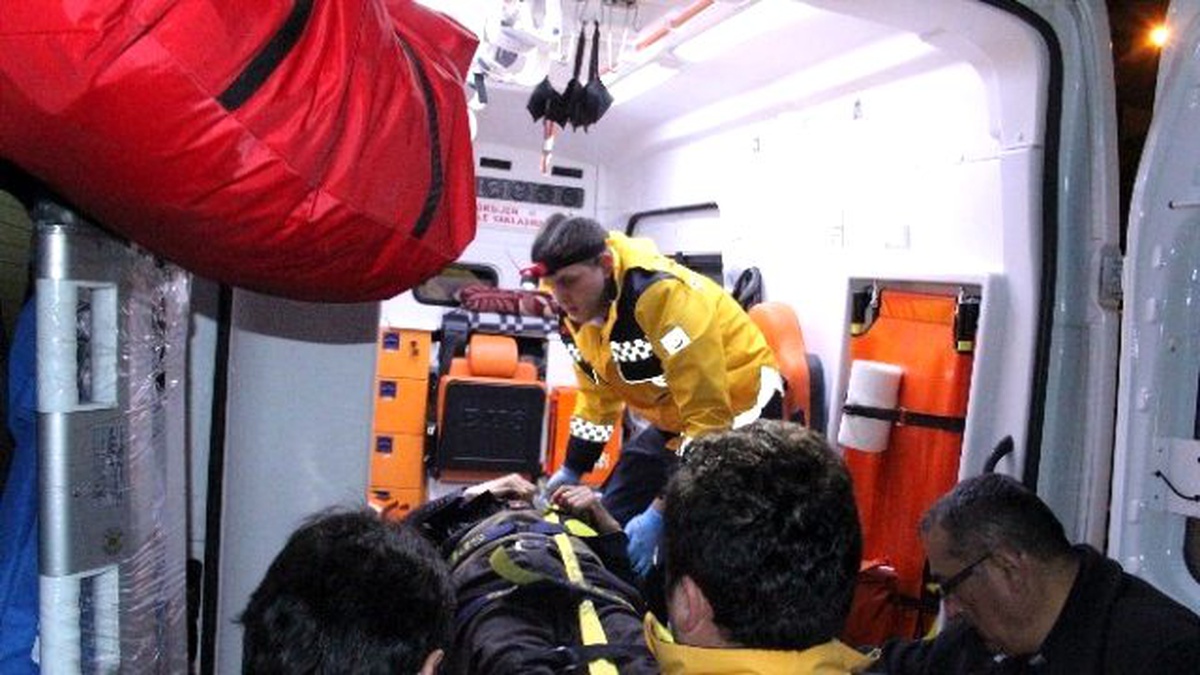 Zonguldak\'ta Trafik Kazası: 2 Yaralı