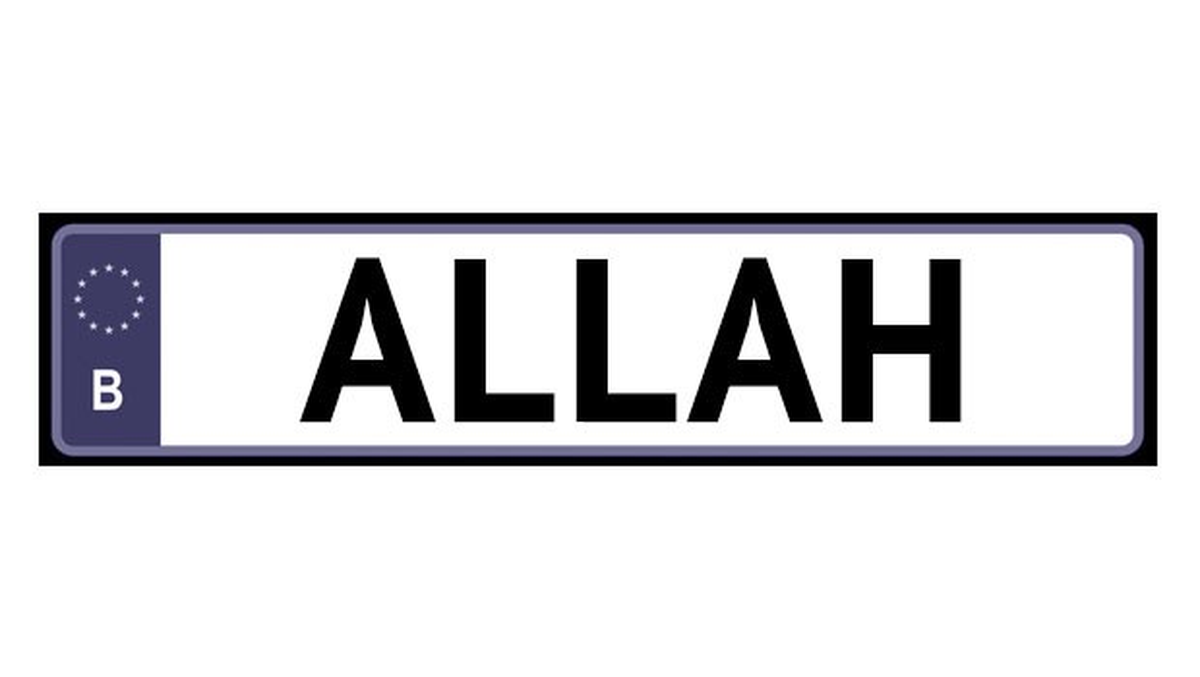 Allah Yazılı Plaka, Polisi Alarma Geçirdi