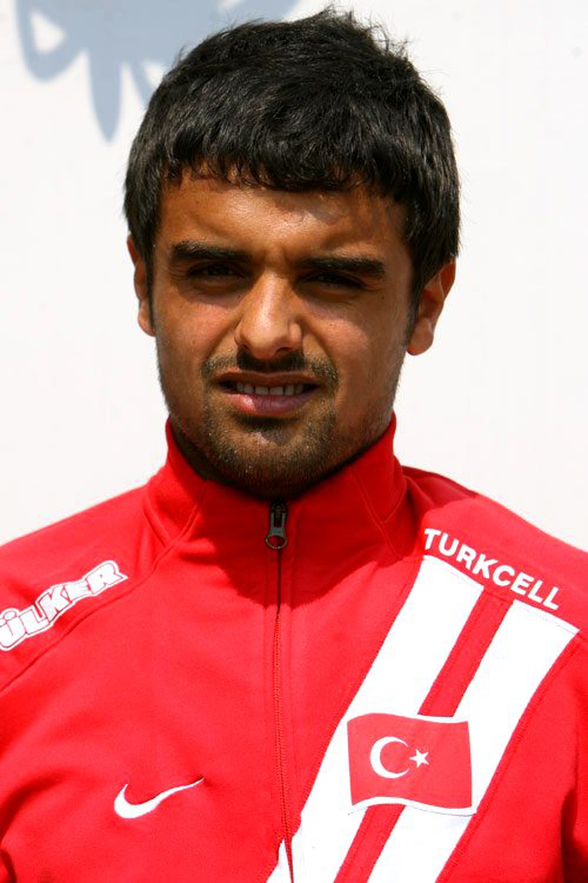 Amedspor, Stoper Eren\'i Transfer Etti