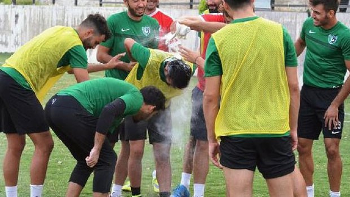 Asgari Ücretle Ümit Milli\'ye