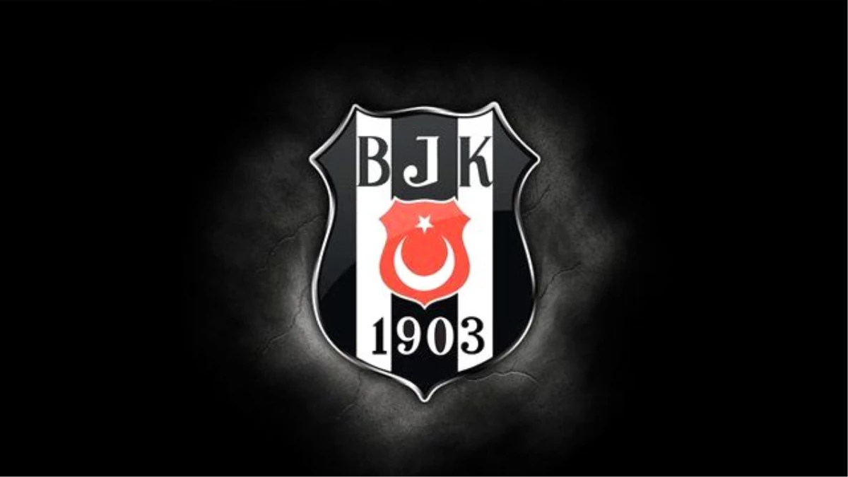 Atınç Nukan ve Gökhan İnler Beşiktaş İçin İstanbul\'a Geldi