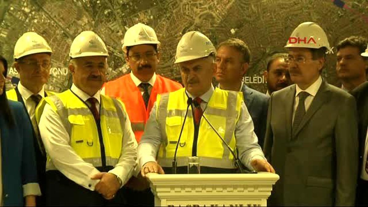 Başbakan Yıldırım 10 Tane Göçmen Gittiğinde Avrupalılar Ciyak Ciyak Bağırıyorlar -8