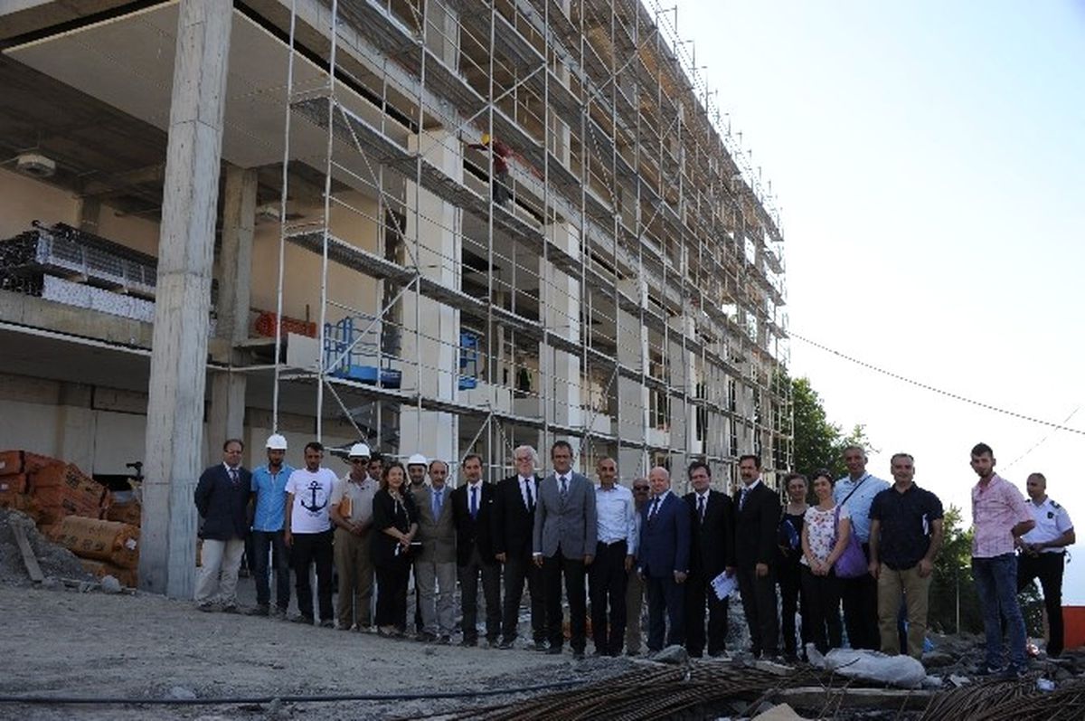 Beü İbn-i Sina Kampüsü Sosyal Tesisler Kompleksinin Yapımında Sona Yaklaşıldı