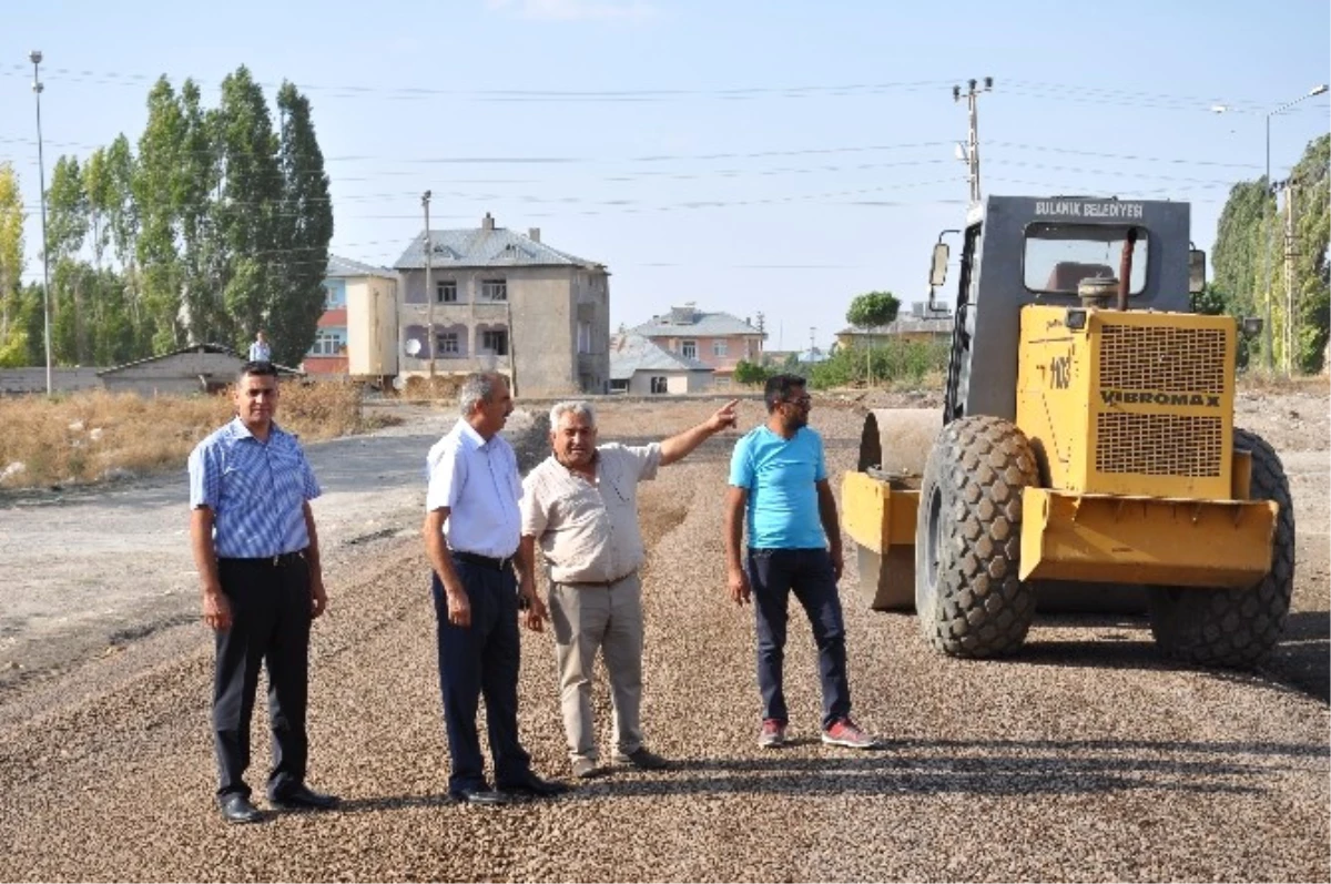 Bulanık Belediyesi\'nden Yeni Yol Açma Çalışması