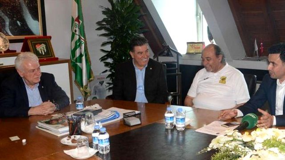 El-Ittihad Kulübü\'nden Bursaspor\'a Ziyaret