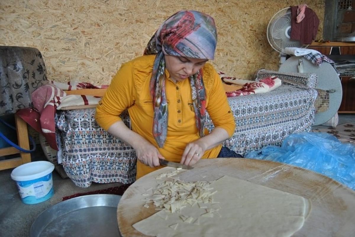 Ev Hanımlarının Kış Hazırlıkları