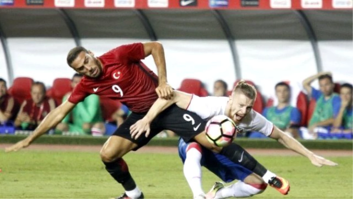 Türkiye-Rusya A Mili Futbol Takımları Hazırlık Maçında Karşılaşıyor