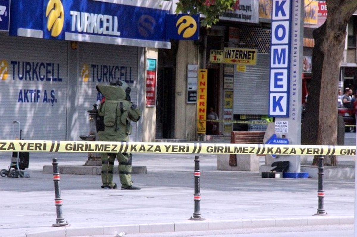 Konya\'da Bomba Süsü Verilmiş Kutu Paniği